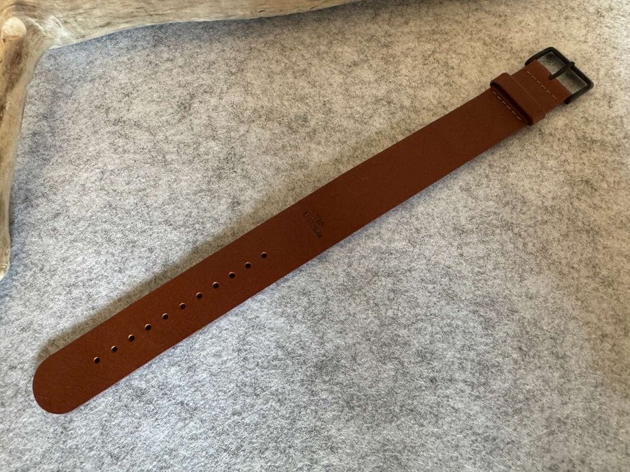 TID Watches Svart Läderrem NATO-strap i Äkta Kalvläder 21 mm - Brunt