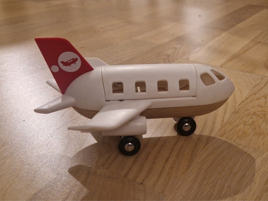 BRIO Leksakståg med flygplan, spår och figurer