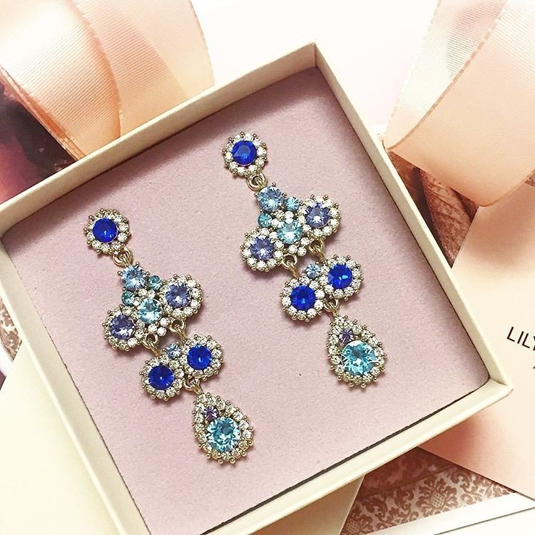 Lily and Rose (Set): Ocean Blue (Miss Kate Earrin., Brace.  Neckl.) Trio Color