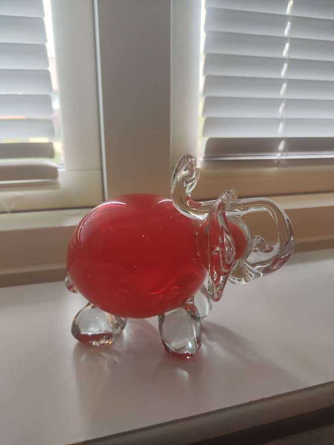 Glas skluptur elefant troligen Murano glas