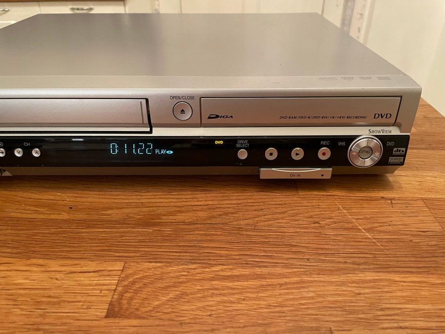 Inspelningsbar dvd/vhs - Panasonic DMR-ES35V