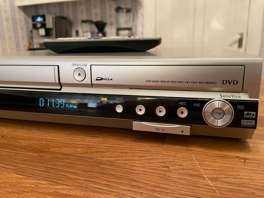 Inspelningsbar dvd/vhs - Panasonic DMR-ES35V