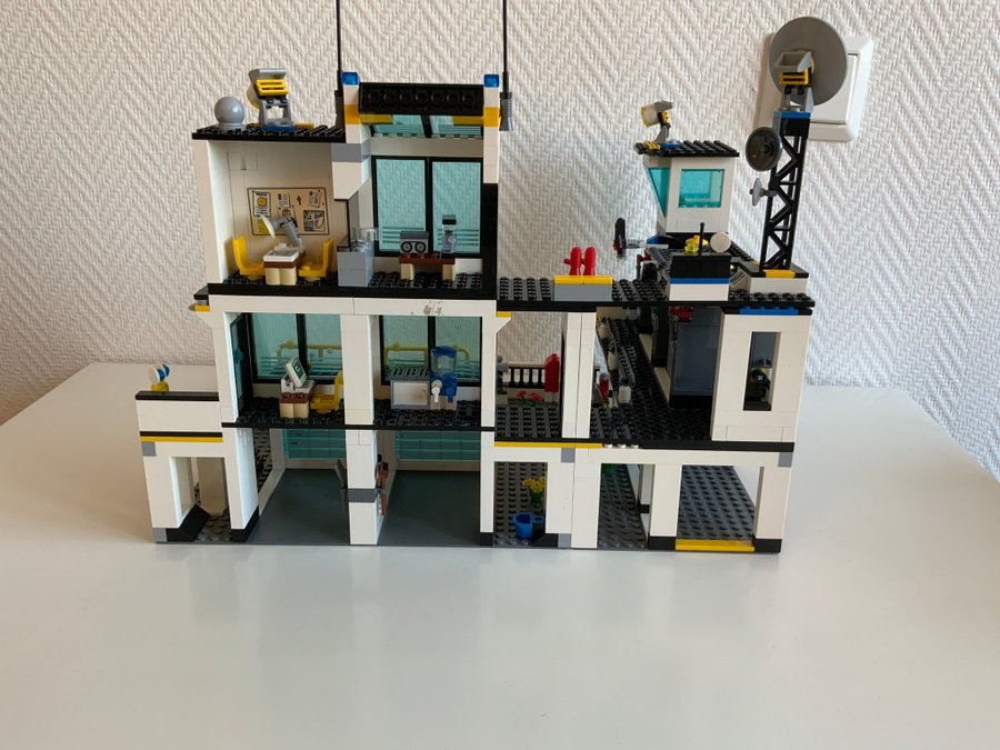 Lego City 7744 Polisstation