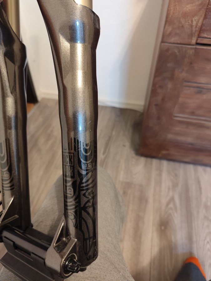 Rockshox Totem