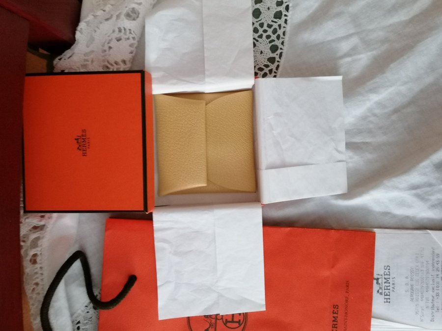 HERMÈS BASTIA CHANGE Purse Gul