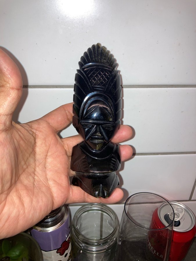 Svart Obsidian sten Maya Aztec Inka figur