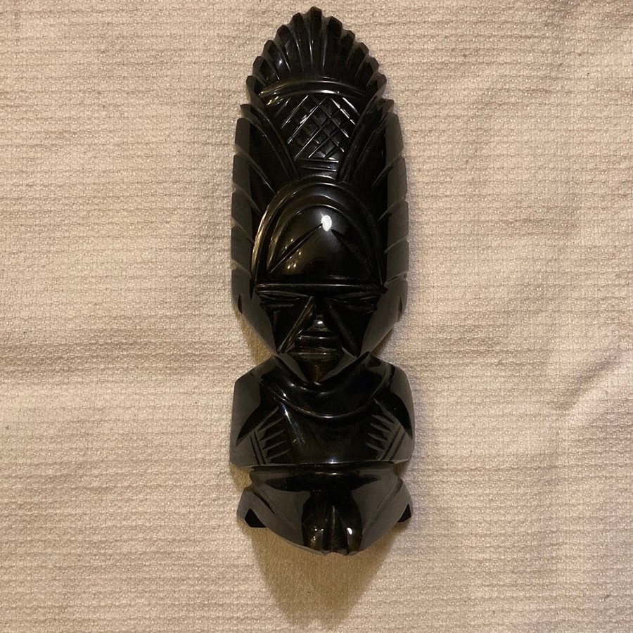 Svart Obsidian sten Maya Aztec Inka figur