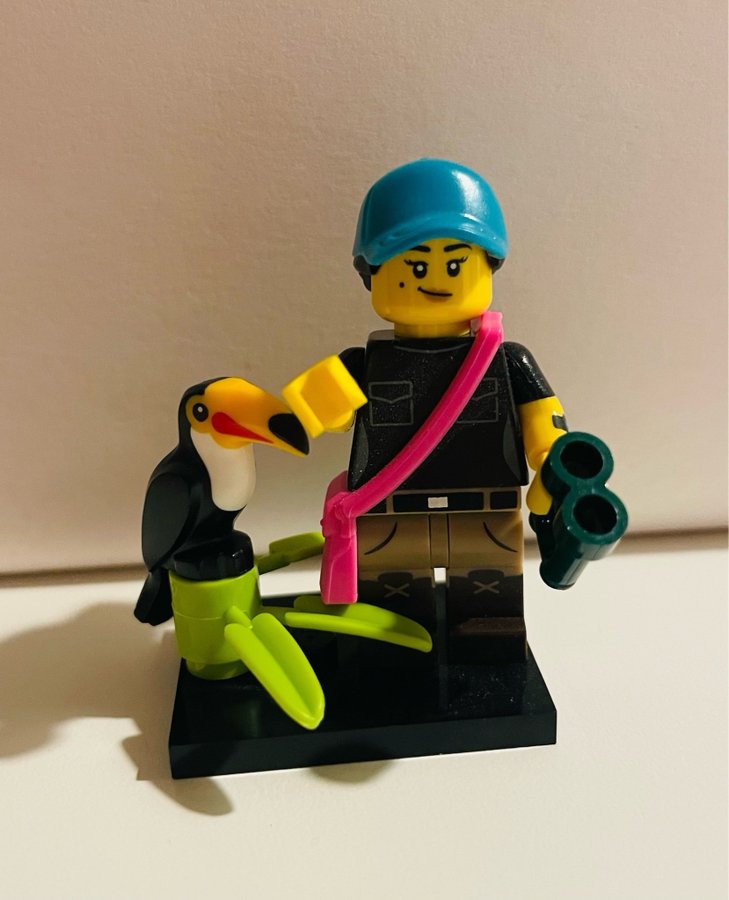 LEGO Minifigur - Serie 22 - Bird-watcher