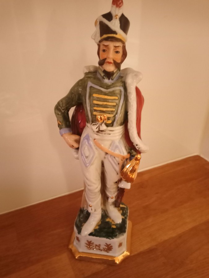 Capodimonte vintage Italien Porslin figur Napoleon soldat