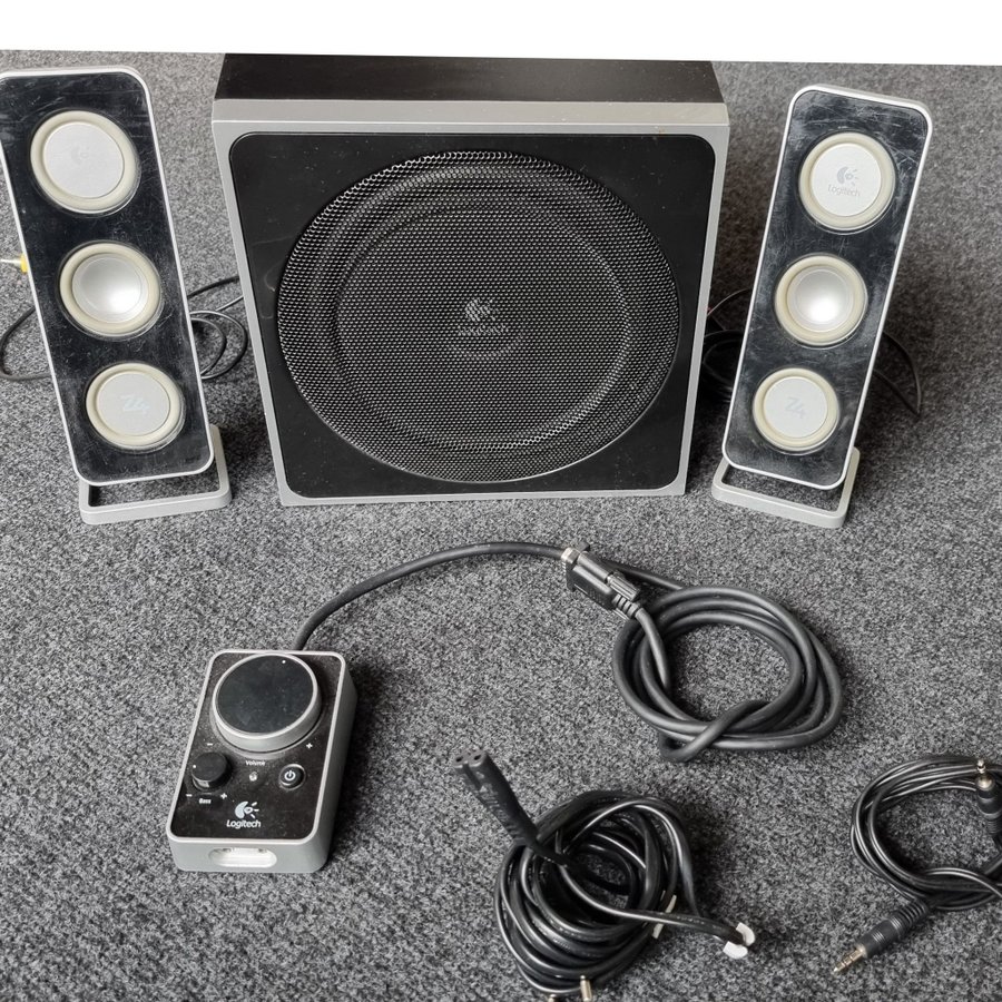 Logitech sound system Z4