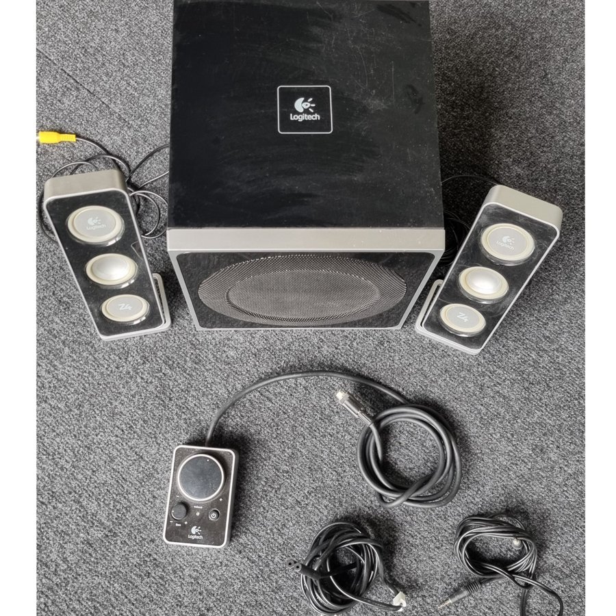 Logitech sound system Z4