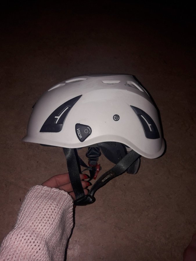 Kask hjälm