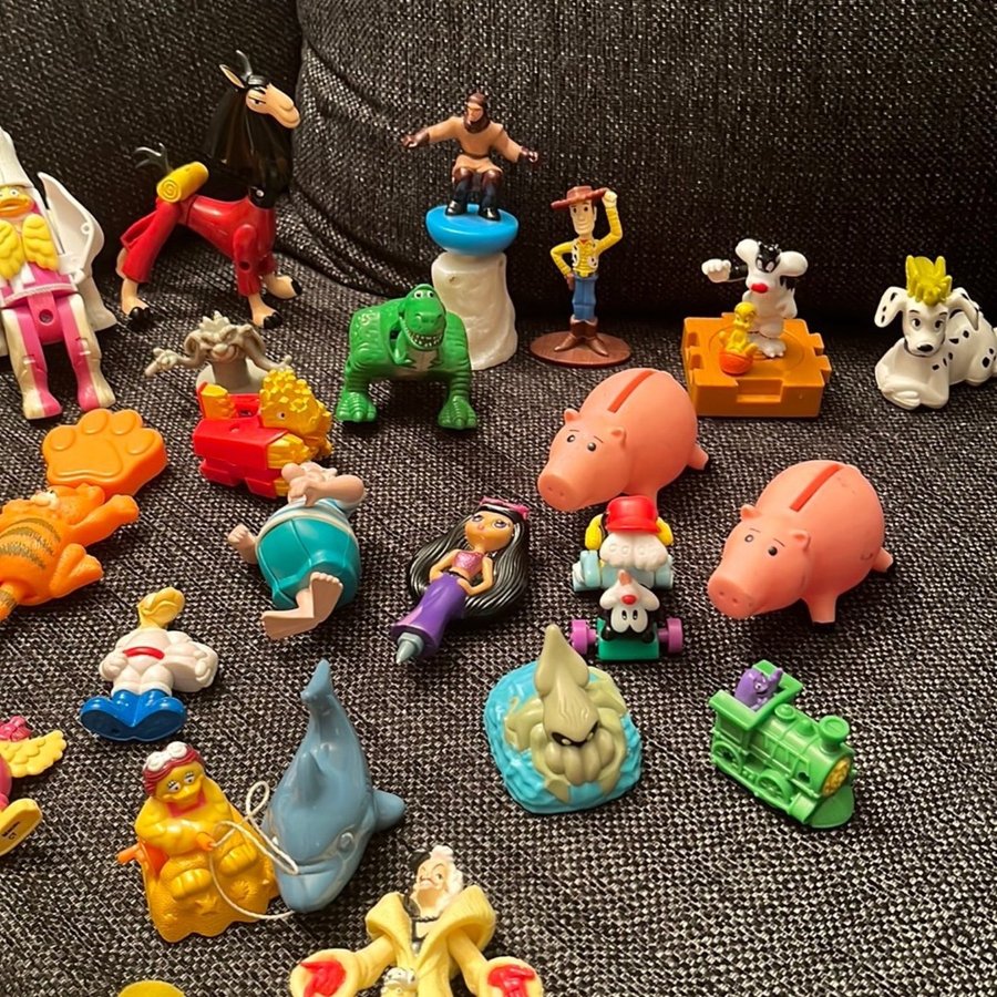 McDonald's Happy Meal Leksaker - Och Andra Figurer - Samling