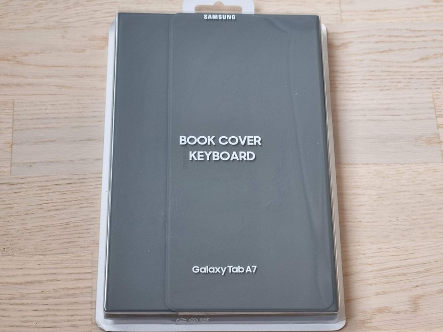 Fodral med tangentbord till Galaxy Tab A7 (NY) Book Cover Keyboard