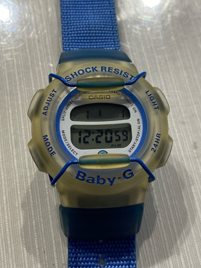 Casio Baby-G Damklocka