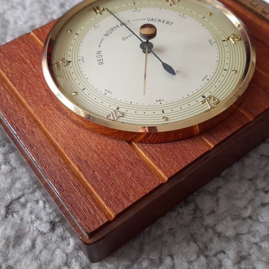 Vintage Genia barometer med termometer