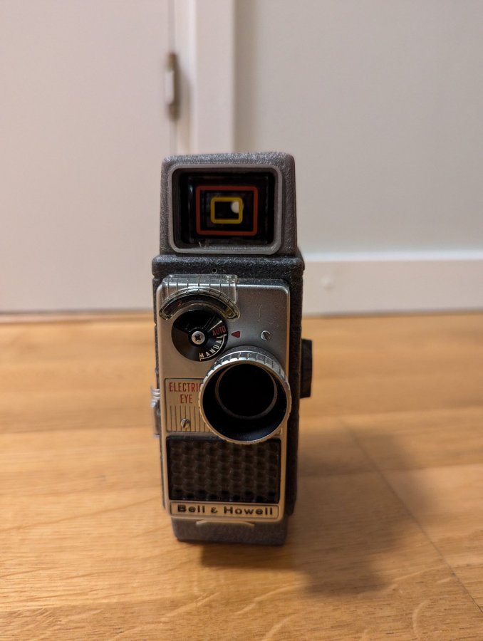 Bell  Howell 8mm filmkamera