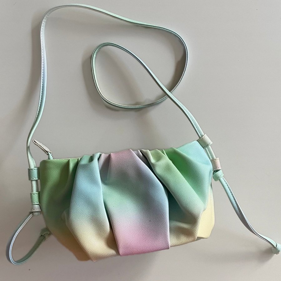 Aesthetic patsel rainbow bag!