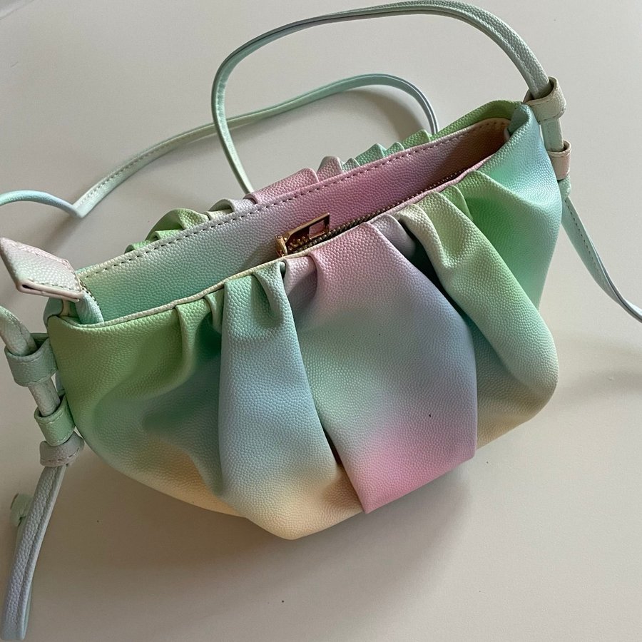 Aesthetic patsel rainbow bag!