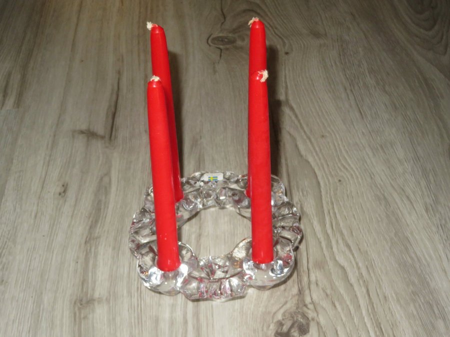 Adventsljusstake i glas från Lindshammar Glasbruk RETRO etikett mkt fint skick