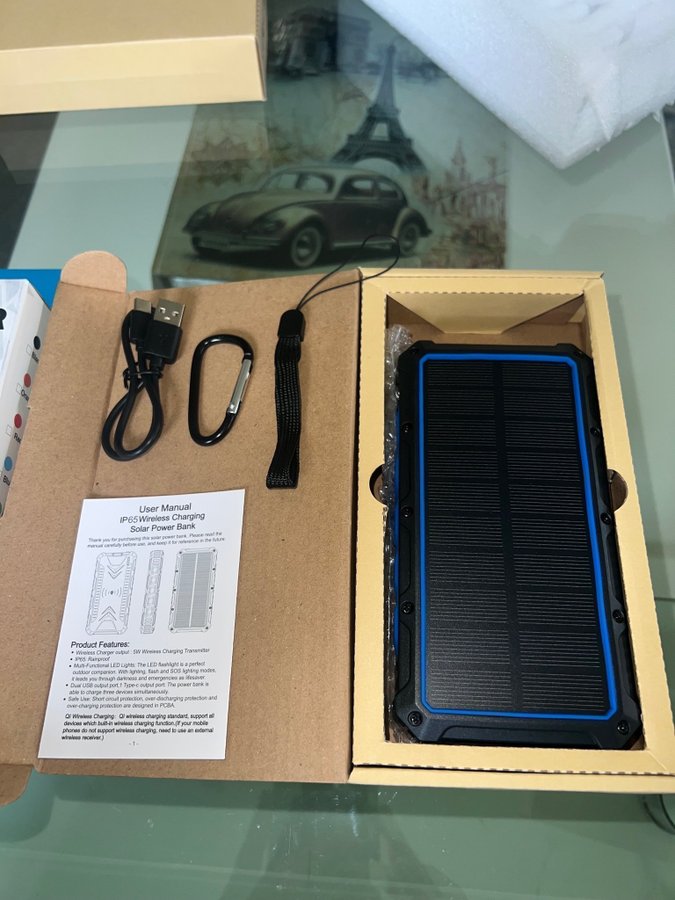 Helt ny 46000 mAh powerbank med solceller (Först till kvarn!!)