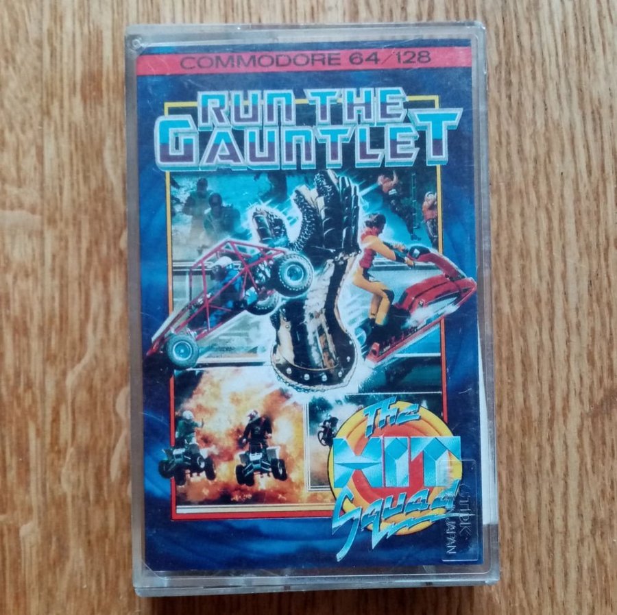 Run the Gauntlet (The Hit Squad) ->TESTAD<- Commodore 64 / C64 Spel