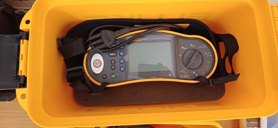 Fluke 1654B Multifunktionstestare