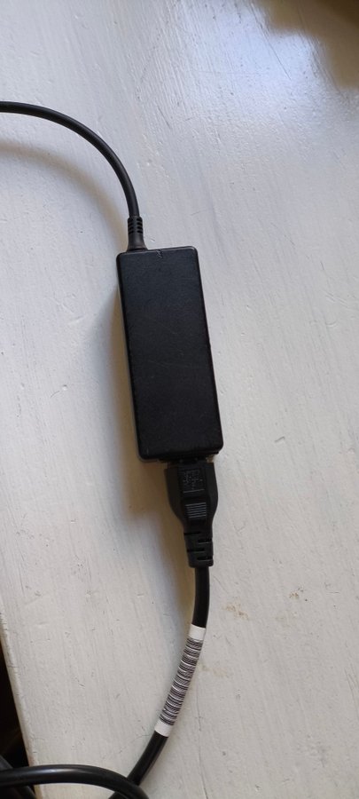 HP 45W Laptop Adapter