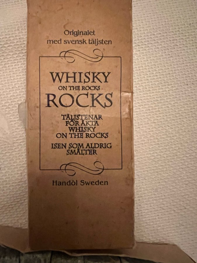 Whisky on the rocks, 21 täljstenar från Handöl, Sverige