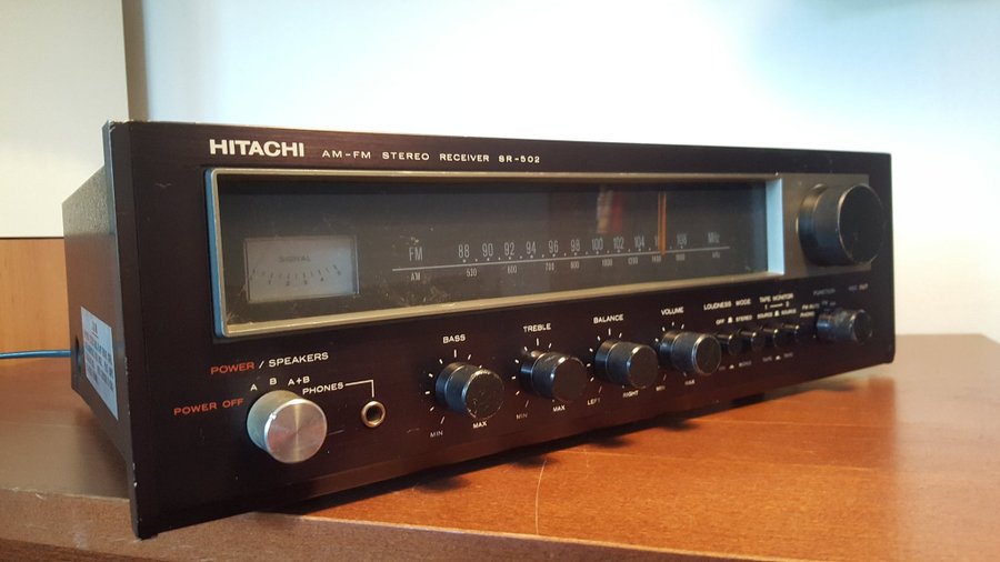 Klassisk Hitachi SR-502 AM-FM Stereo Receiver - retro nostalgi 1978!