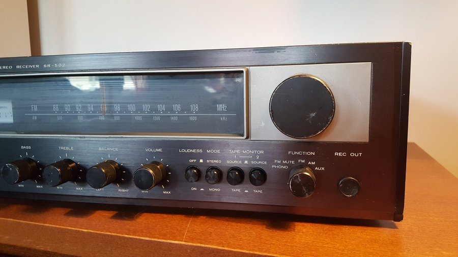 Klassisk Hitachi SR-502 AM-FM Stereo Receiver - retro nostalgi 1978!