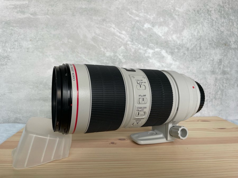 Canon EF 70-200mm f/28L IS III USM Objektiv |