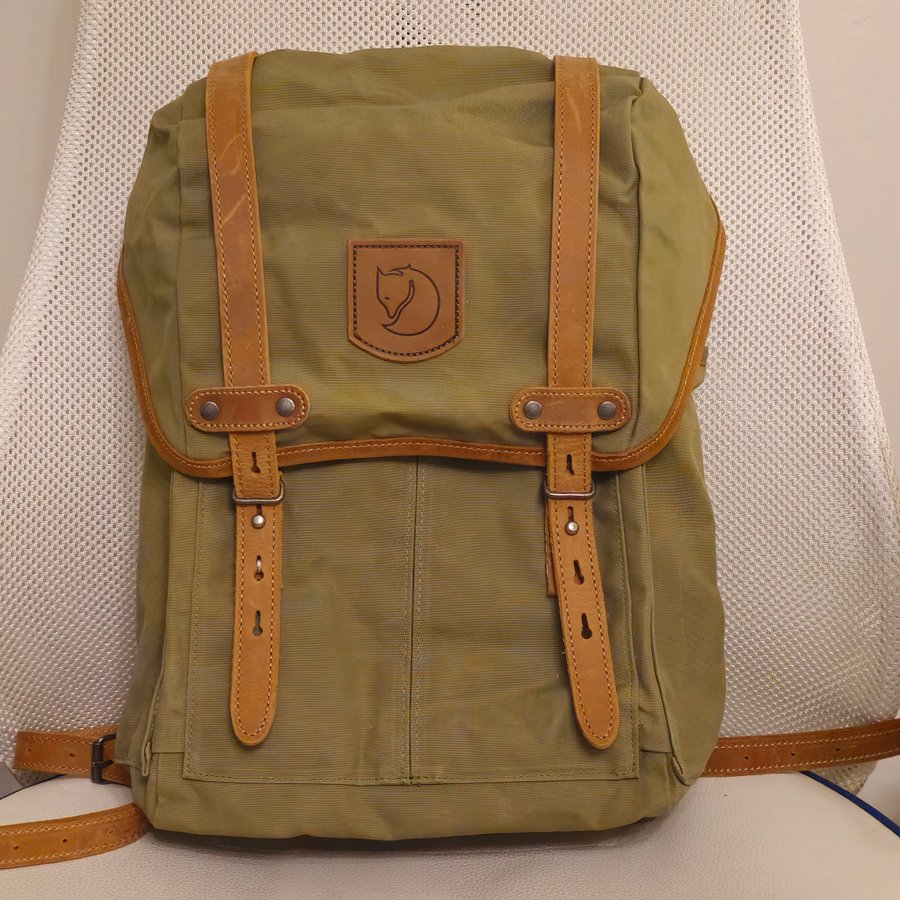 Fjällräven Rucksack No.21 Small Khaki #0109