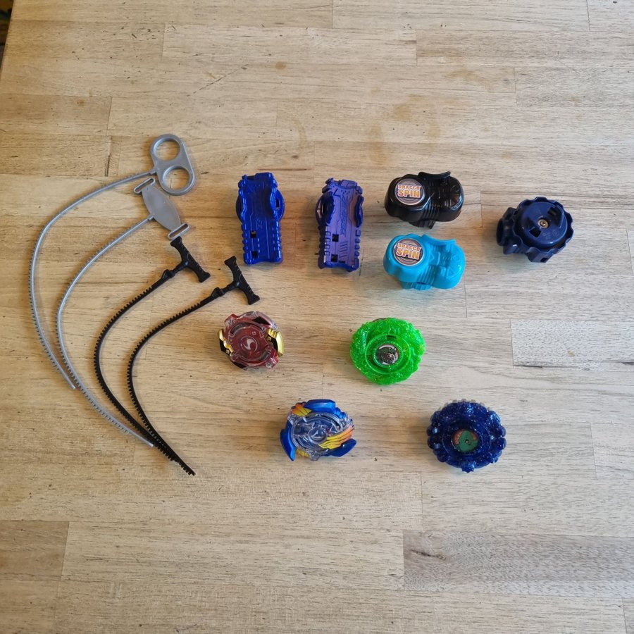 Beyblade - Lot med Dragare Beyblades m m