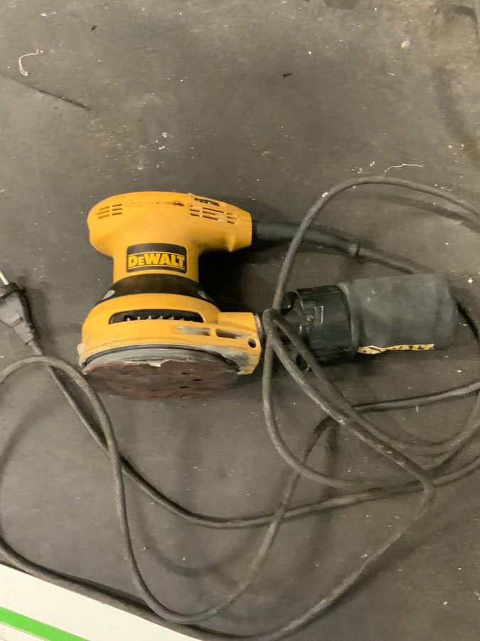 DEWALT Slipmaskin