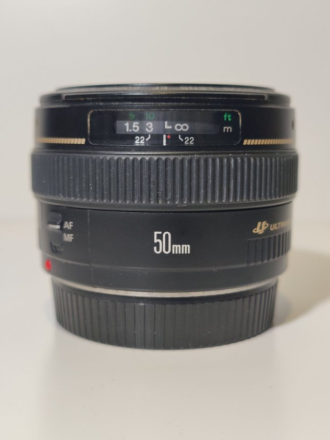 Canon EF 50mm f14 USM