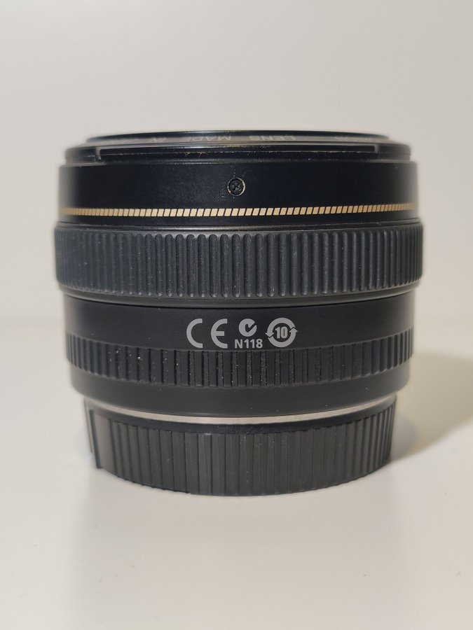 Canon EF 50mm f14 USM