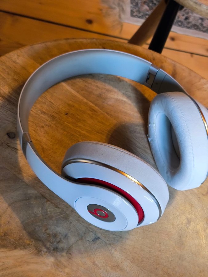 Beats by Dre Studio Wireless 2 hörlurar