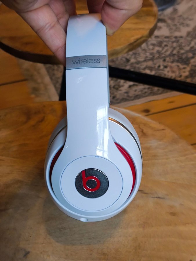 Beats by Dre Studio Wireless 2 hörlurar