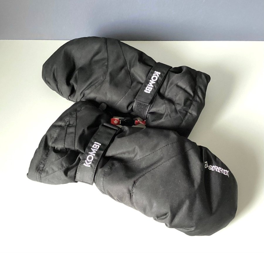 Vantar Nya Oanvända i Goretex från KOMBI med fyllning av polyester Herr L stl 6