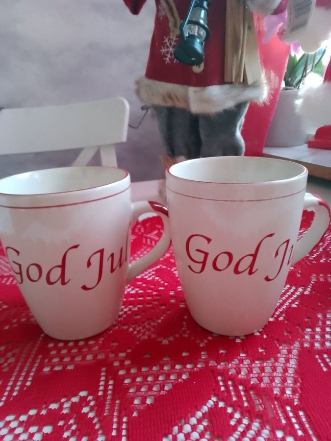 2 st God Jul muggar