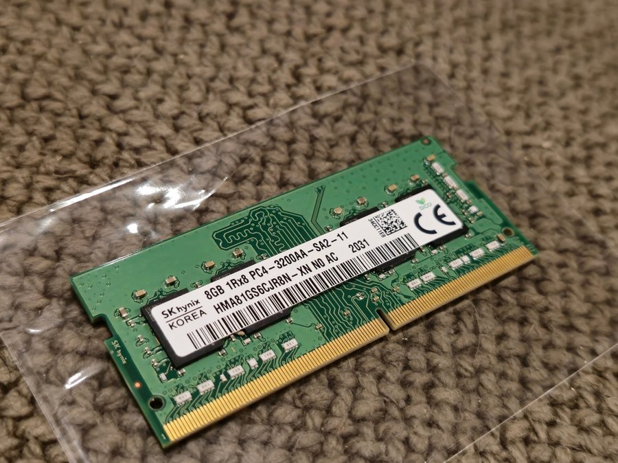 SK hynix 8GB 1Rx8 PC4-3200AA-SA2-11