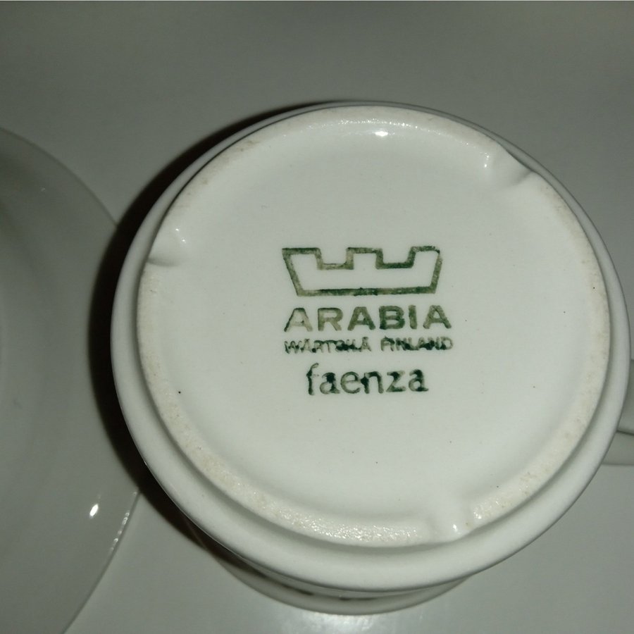 ARABIA FAENZA KAFFEKOPPAR