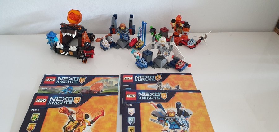 4 olika Lego Nexo Knights