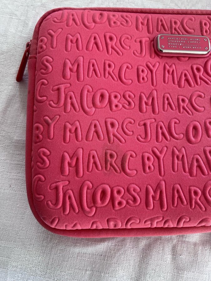 Marc by Marc Jacobs iPadfodral