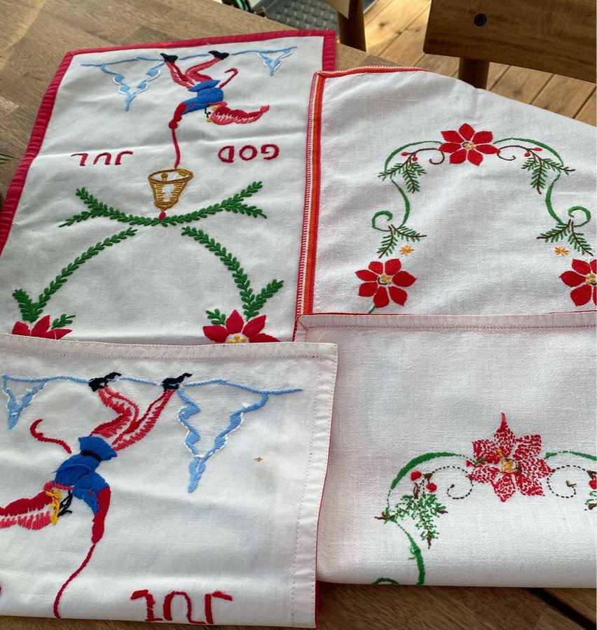 2 fina broderade juldukar/löpare, jultextil,