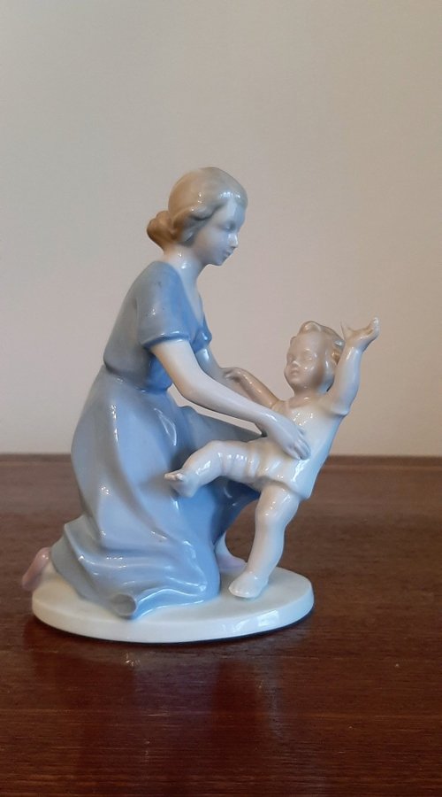 Mother and Child figurine Germany