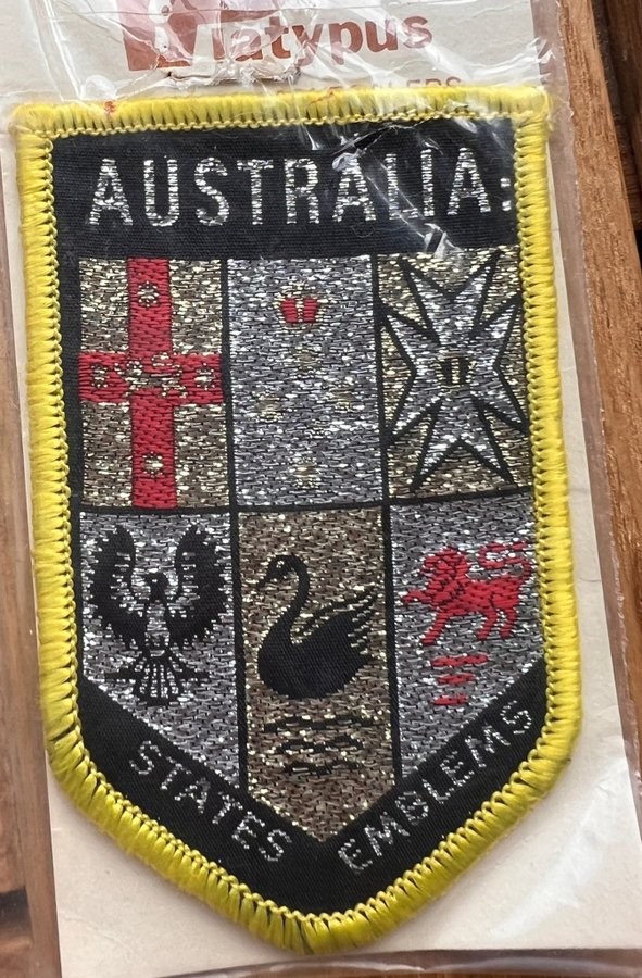 NYTT oanvänt tygmärke “AUSTRALIA State Emblems" Australien