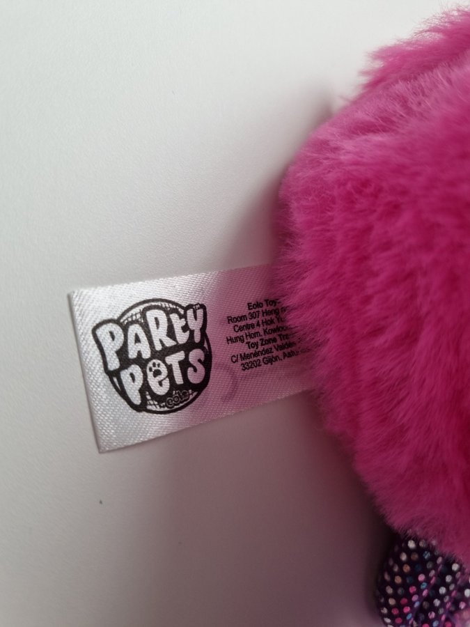 Party Pets i fint skick. Rolig batterileksak som snurrar o låter.