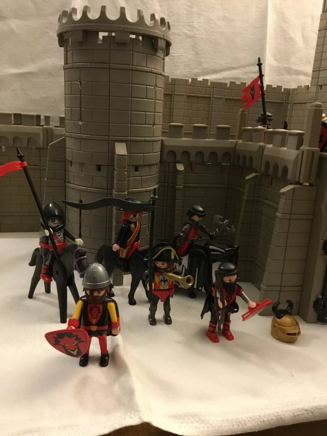 Playmobil - Riddarborg / riddarslott- Borg / Slott ( Medeltiden retro )